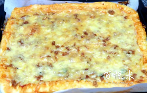 晚上揉面早上烤,這個(gè)披薩味道好,小孩子最愛了